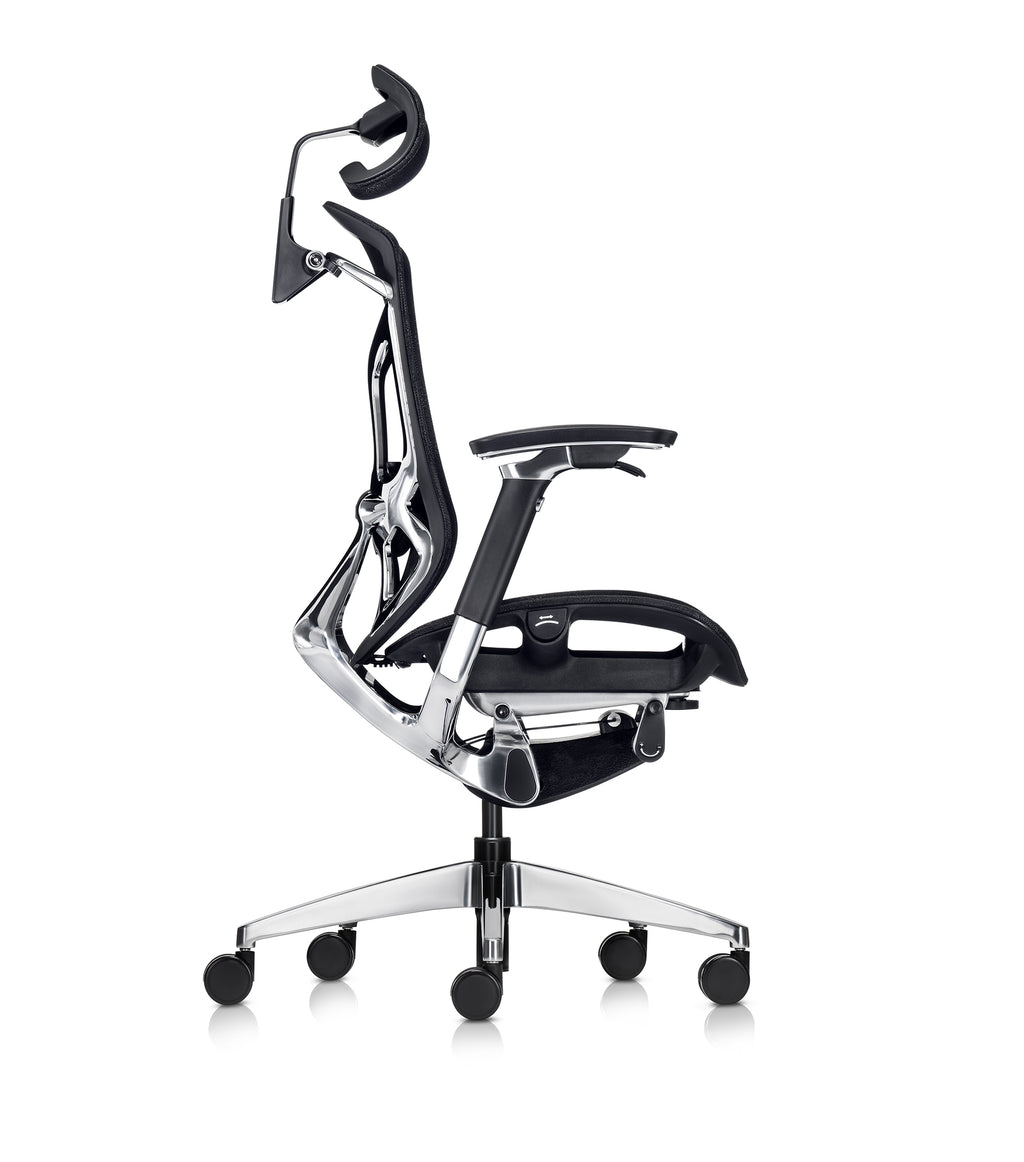 Aboval ABchair PRO+ プロ 人間工学オフィスチェア（2026年モデル）の正面イメージ。5Dアームレストと通気性メッシュを搭載。